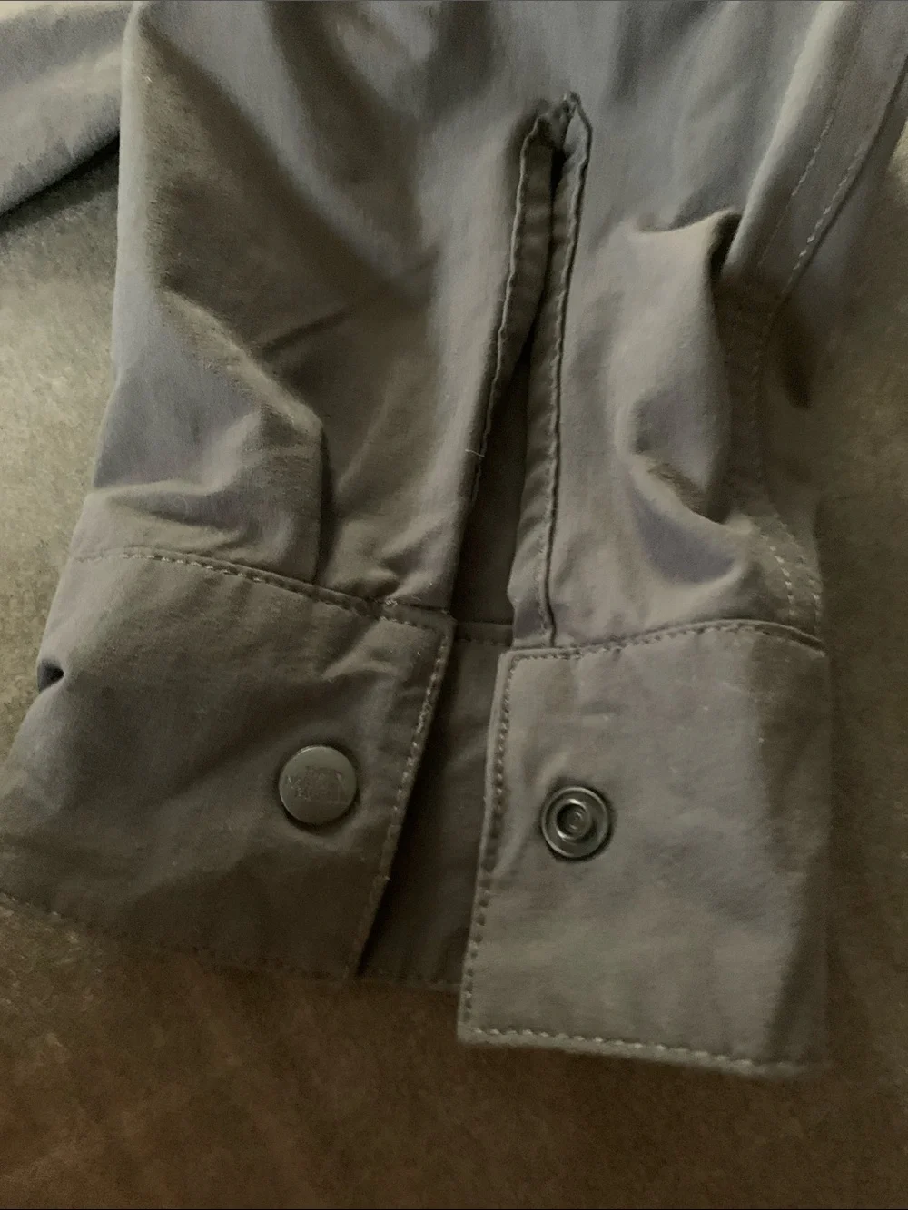 The North Face Black Lightweight Button-Up Shirt Jacket - Picture 12 of 13